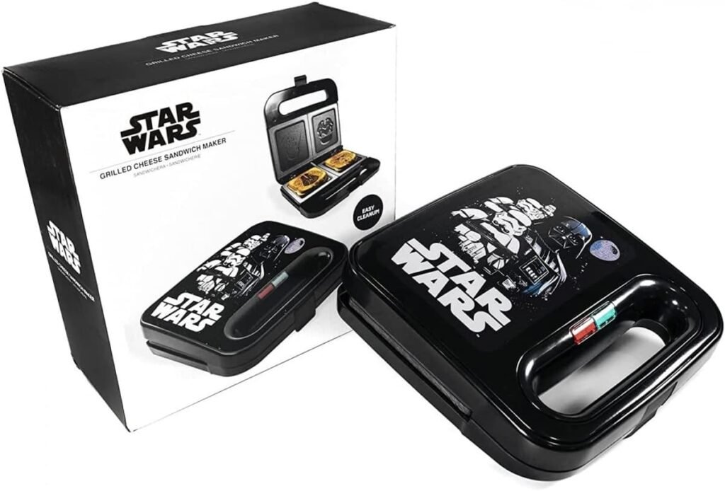 Uncanny Brands Star Wars Darth Vader and Stormtrooper Grilled Cheese Maker- Panini Press and Compact Indoor Grill- Opens 180 Degrees for Burgers, Steaks, Bacon